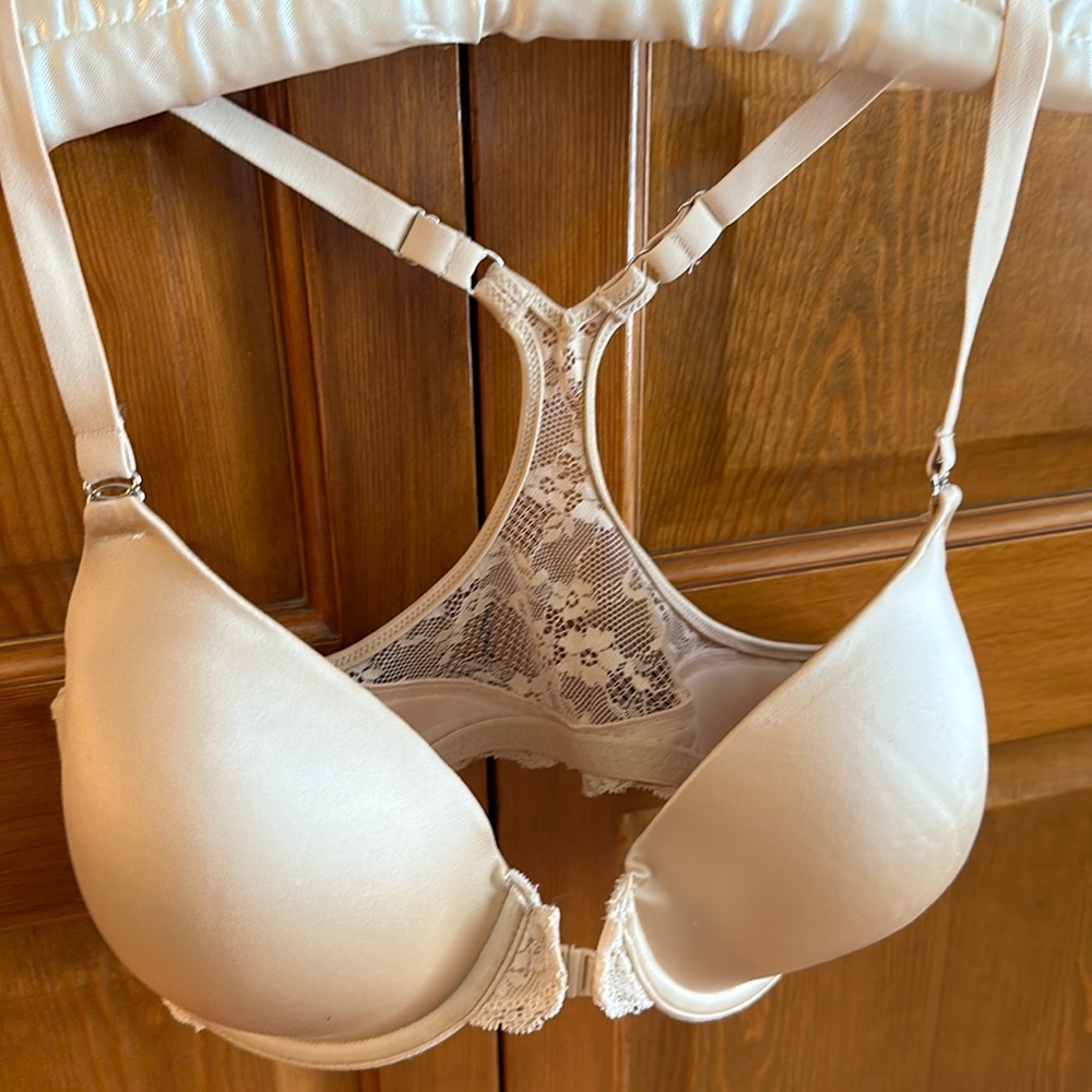 Maidenform Racerback Bra NWOT